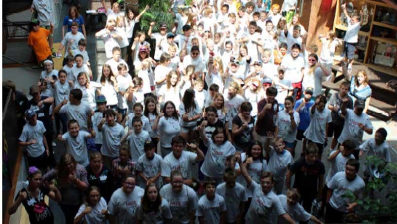 Group-Shot-2013_web.jpg